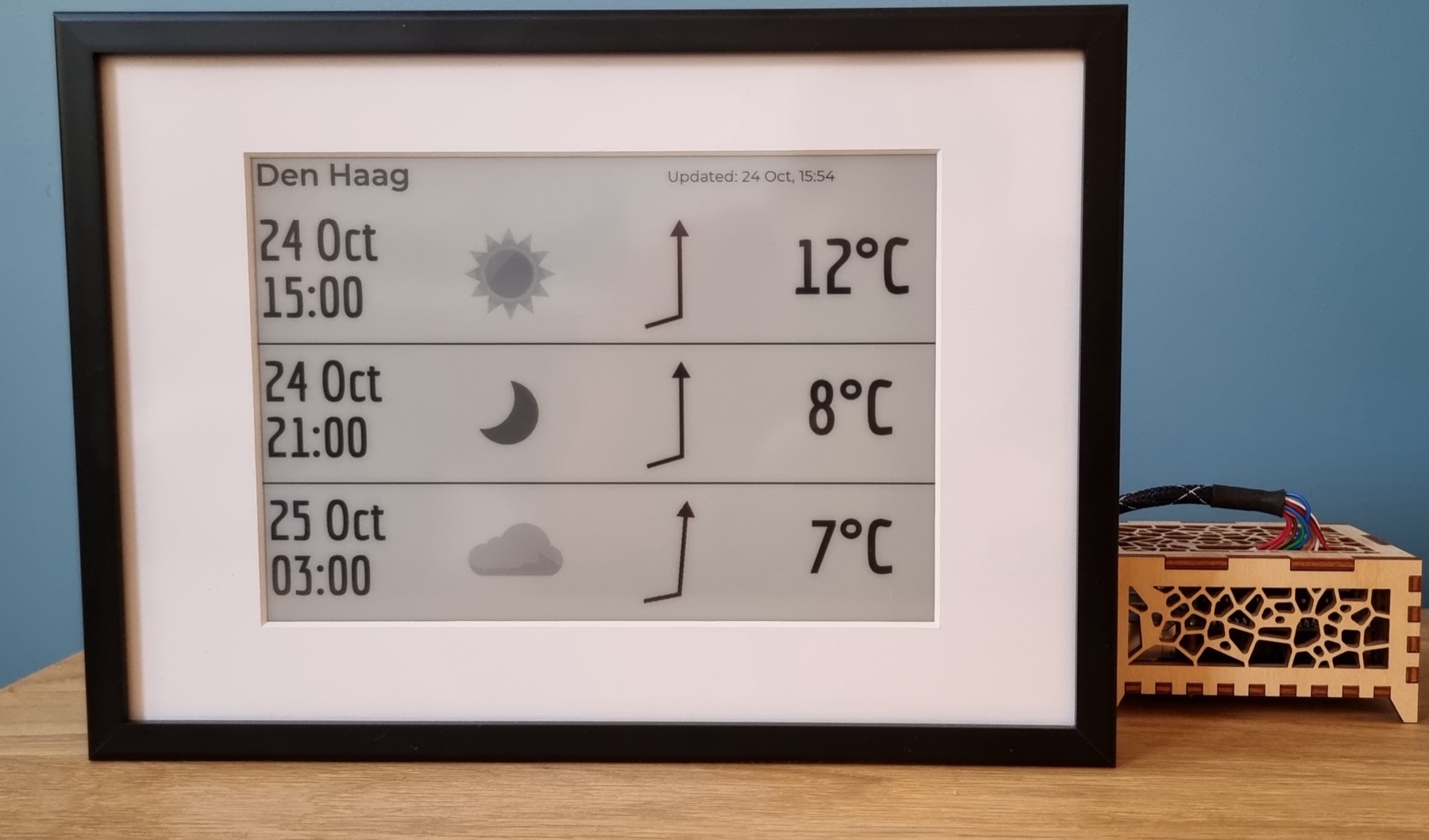 The original PaperPi frame after assembly.