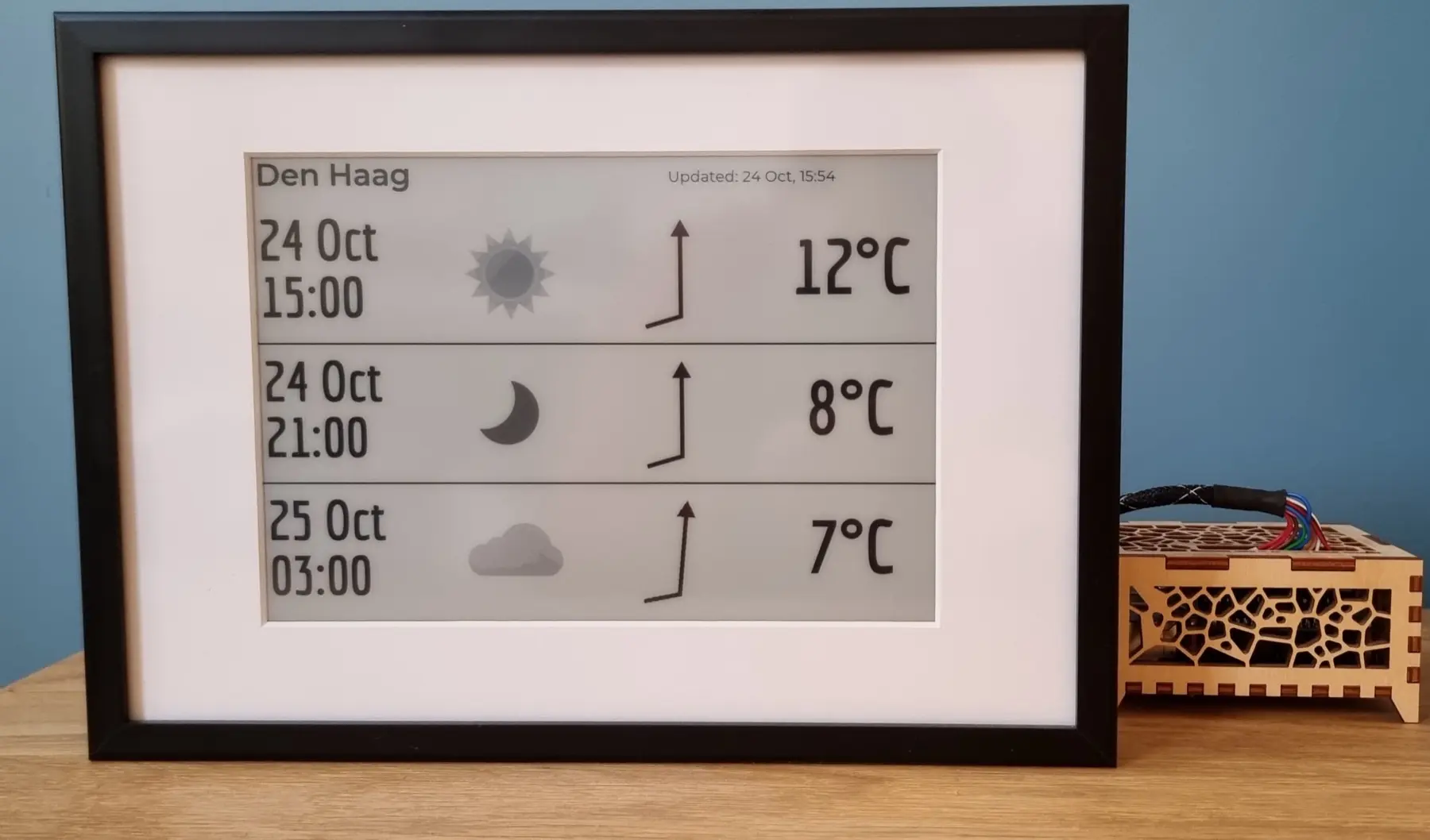 The original PaperPi frame after assembly.
